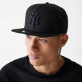 New York Yankees Black On Black 9FIFTY Cap-kentox