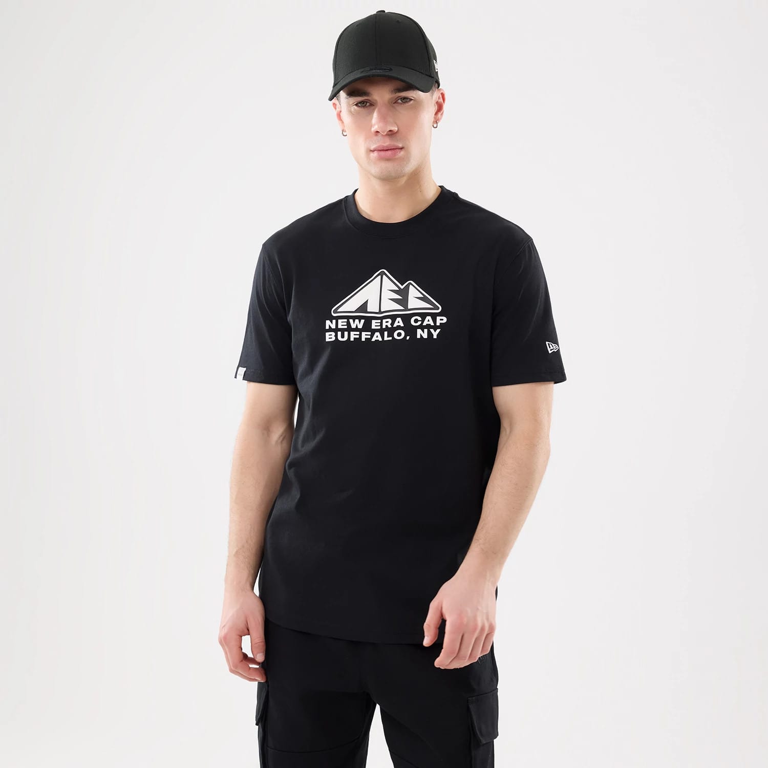 New Era Outdoor Mountain Black T-Shirt-kentox