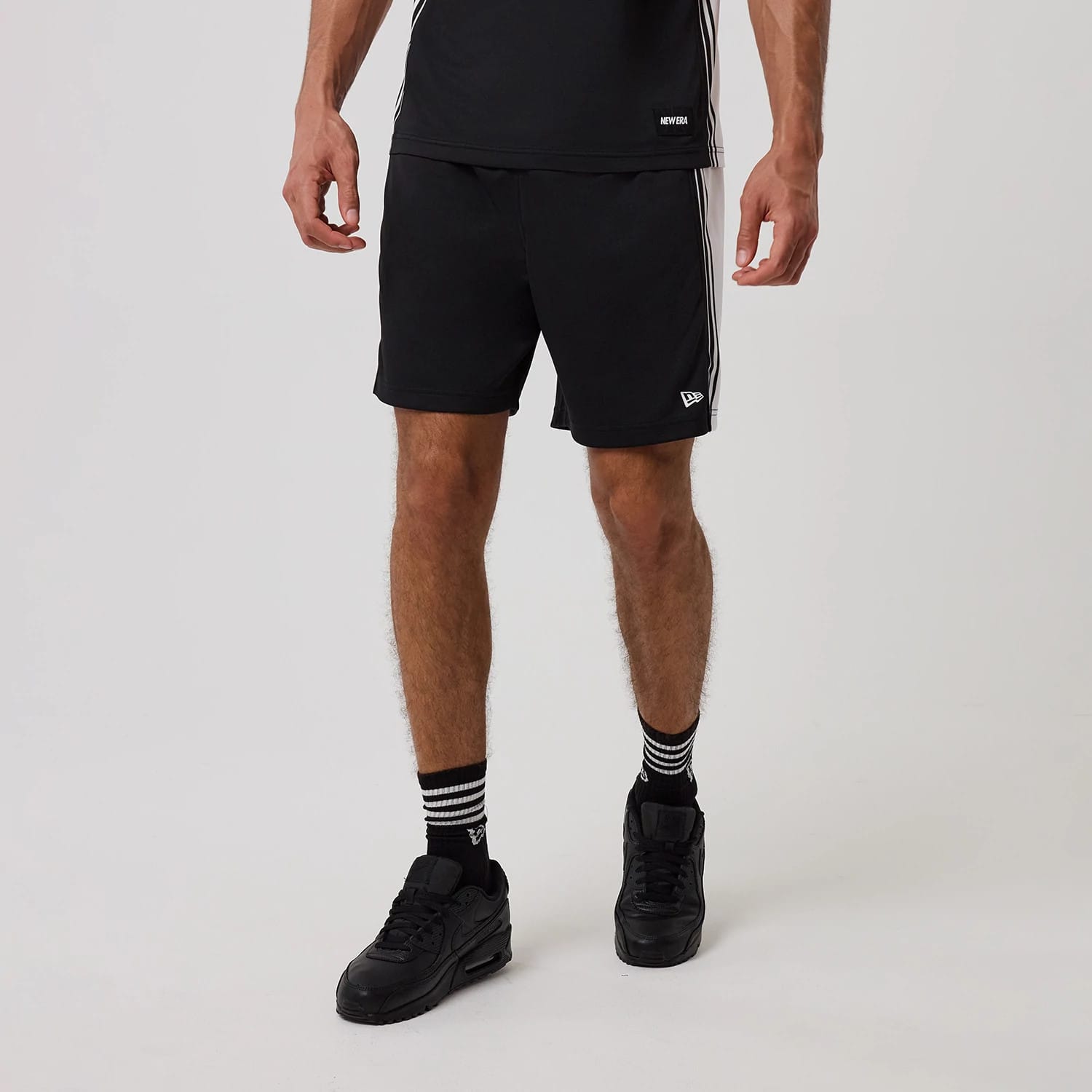 New Era Mesh Black Oversized Shorts-kentox