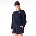 New York Yankees Womens MLB League Essential Black Crop Crew Neck Sweatshirt-kentox