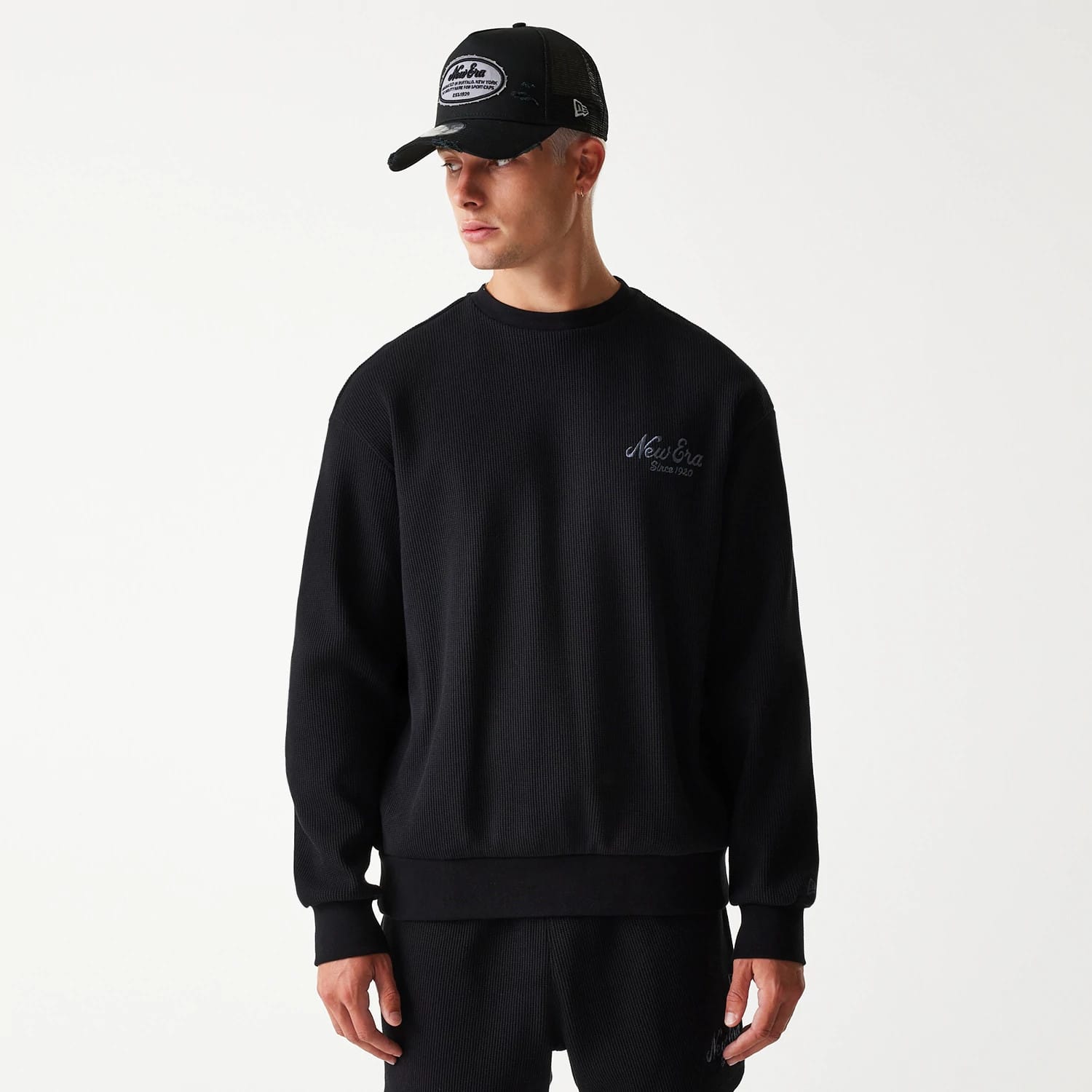 New Era Waffle Black Oversized Crew Neck Sweater-kentox