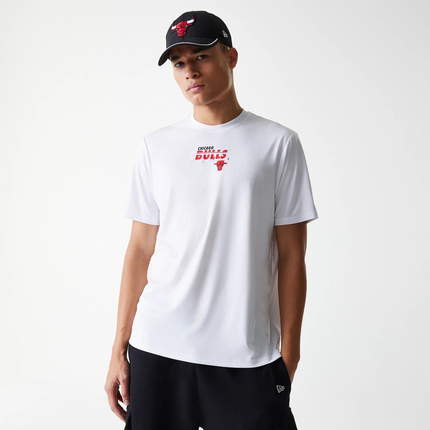 Chicago Bulls NBA Essentials White T-Shirt-kentox