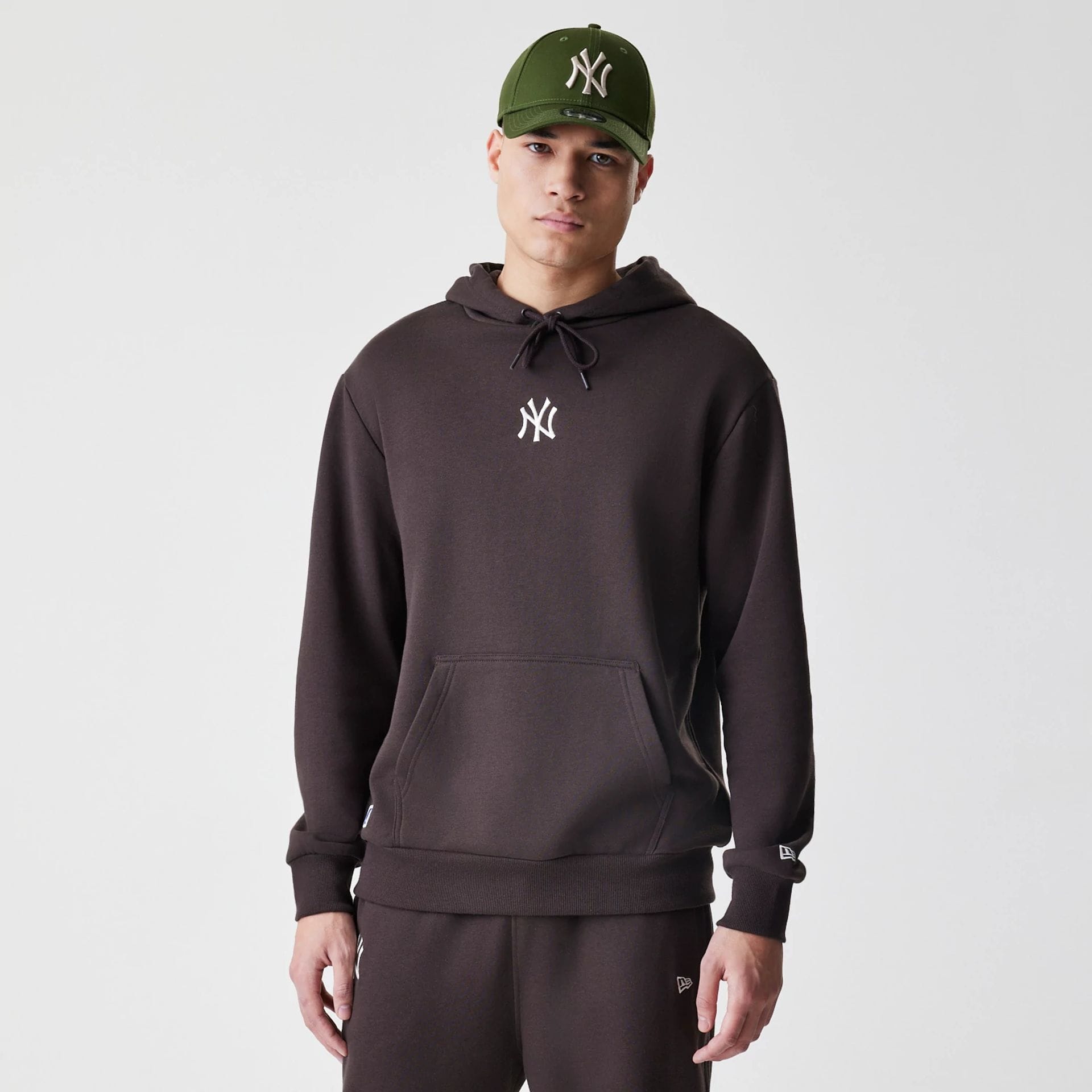 New York Yankees MLB Midi League Essential Dark Brown Oversized Pullover Hoodie-kentox