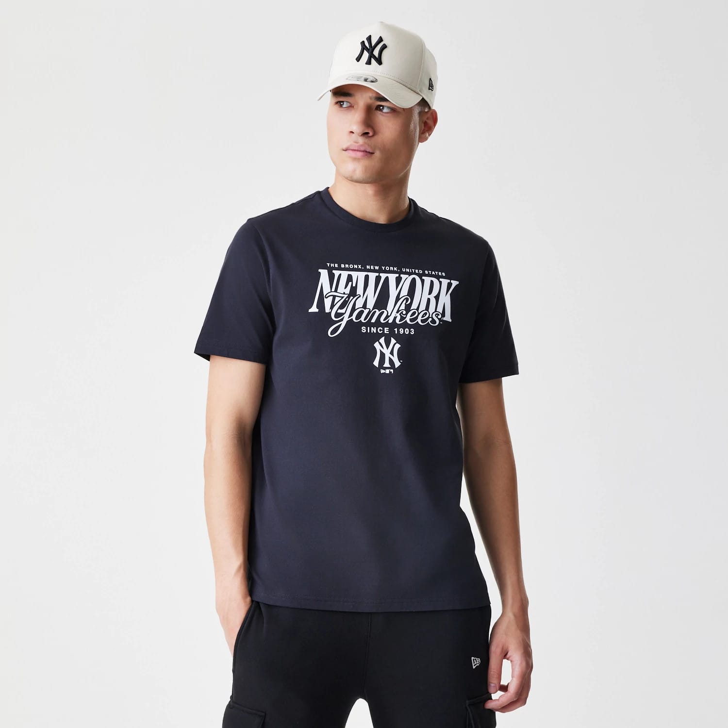 New York Yankees MLB Script Graphic Navy T-Shirt-kentox