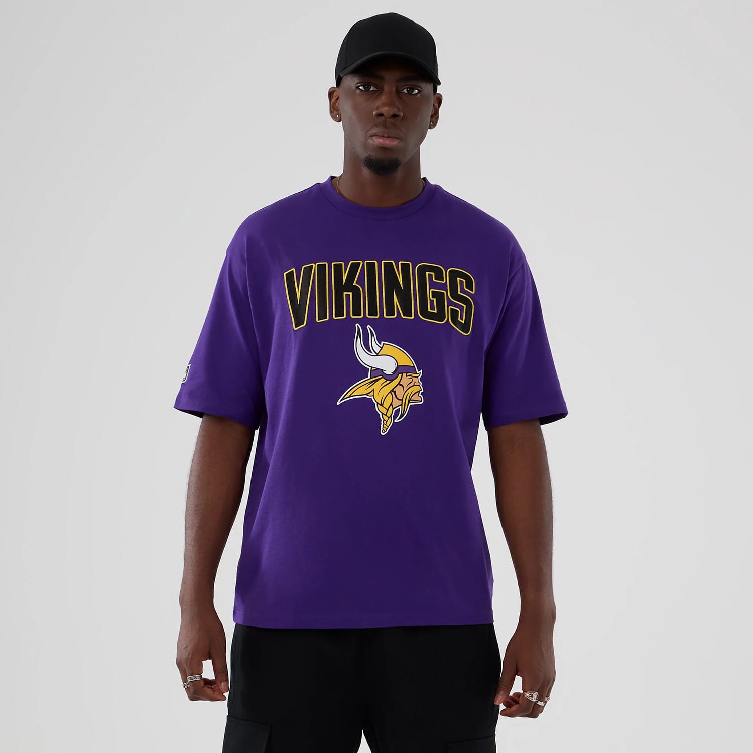 Minnesota Vikings NFL International Series Games 2025 Purple Premium T-Shirt-kentox