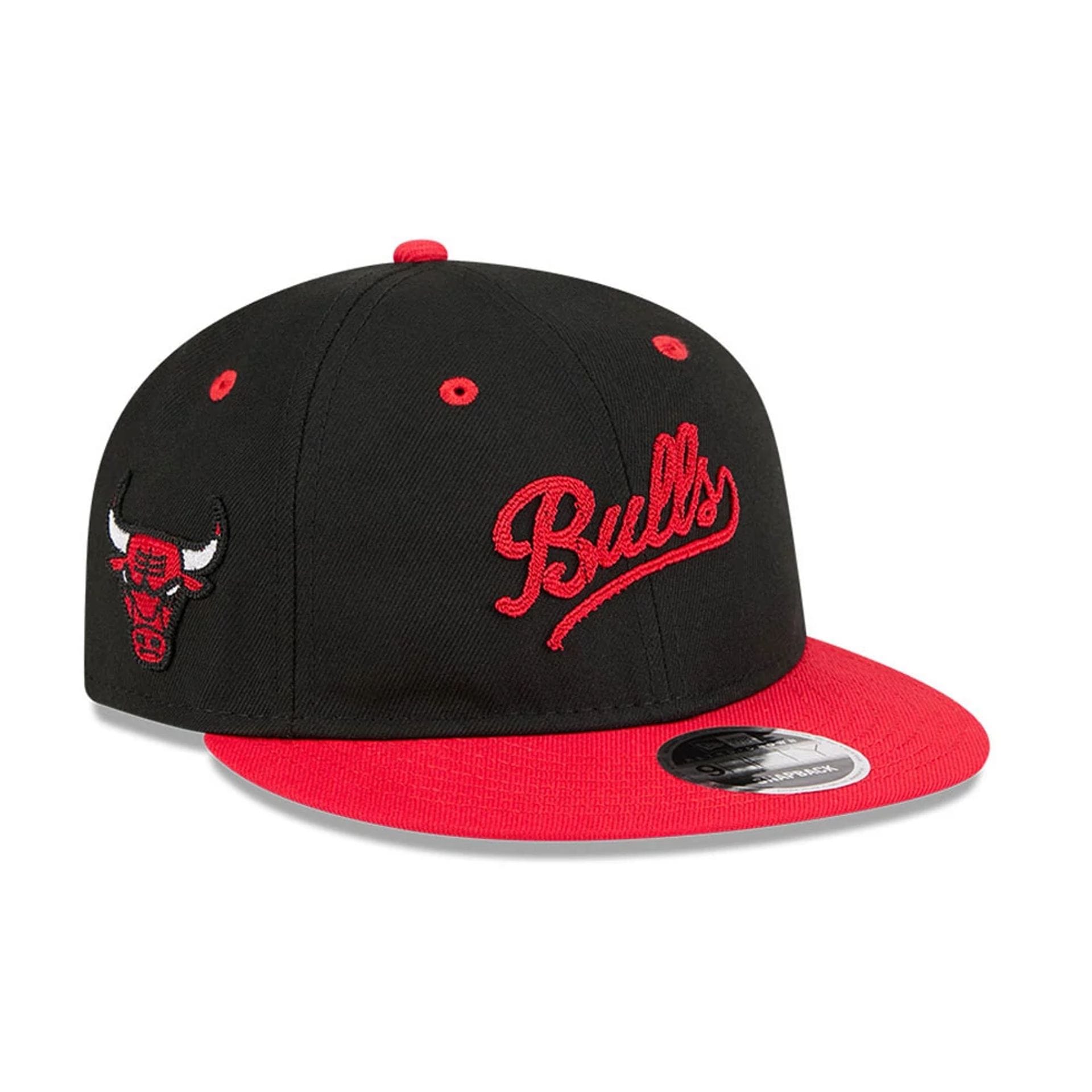 Chicago Bulls NBA Chainstitch Script Black Retro Crown 9FIFTY Adjustable Cap-kentox