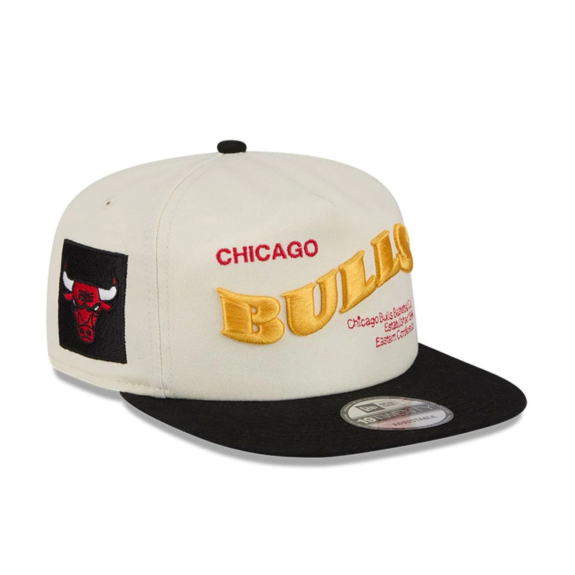 Chicago Bulls NBA Conference Script White 19TWENTY Adjustable Cap-kentox