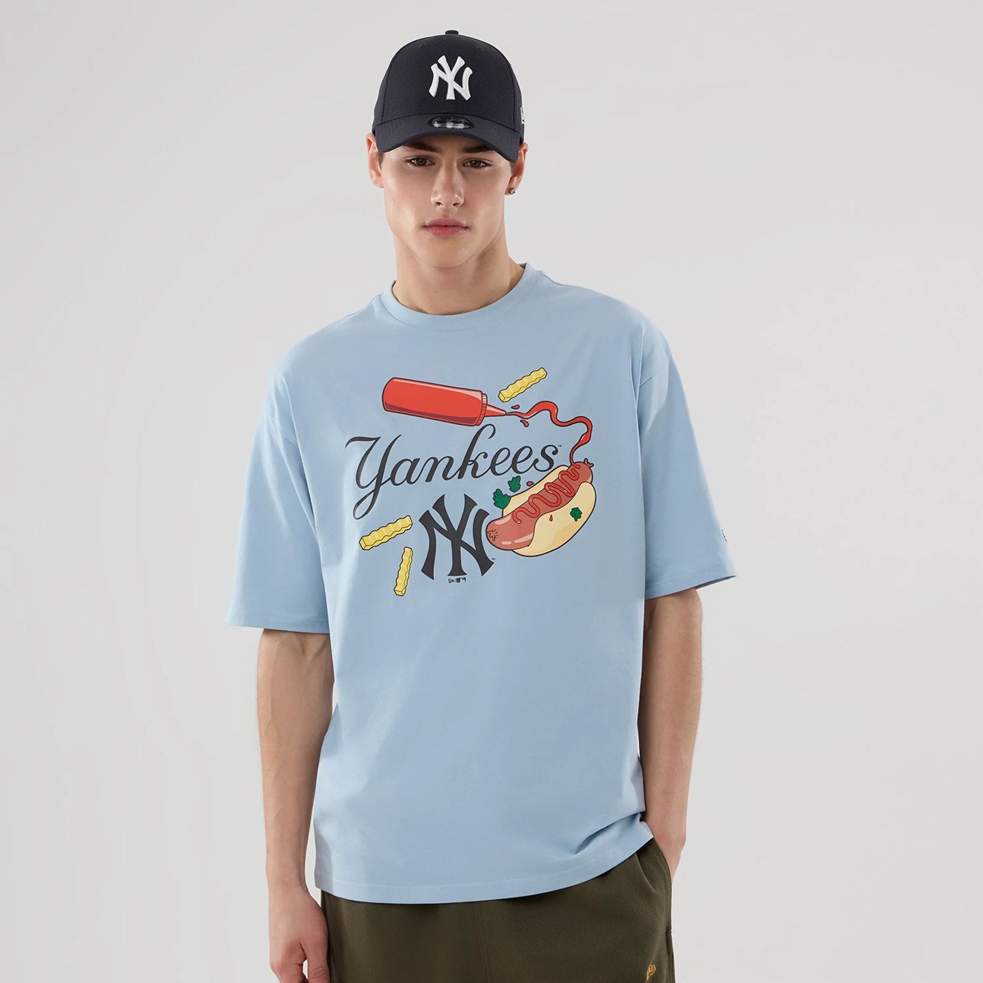 New York Yankees MLB Food Graphic Pastel Blue Oversized T-Shirt-kentox