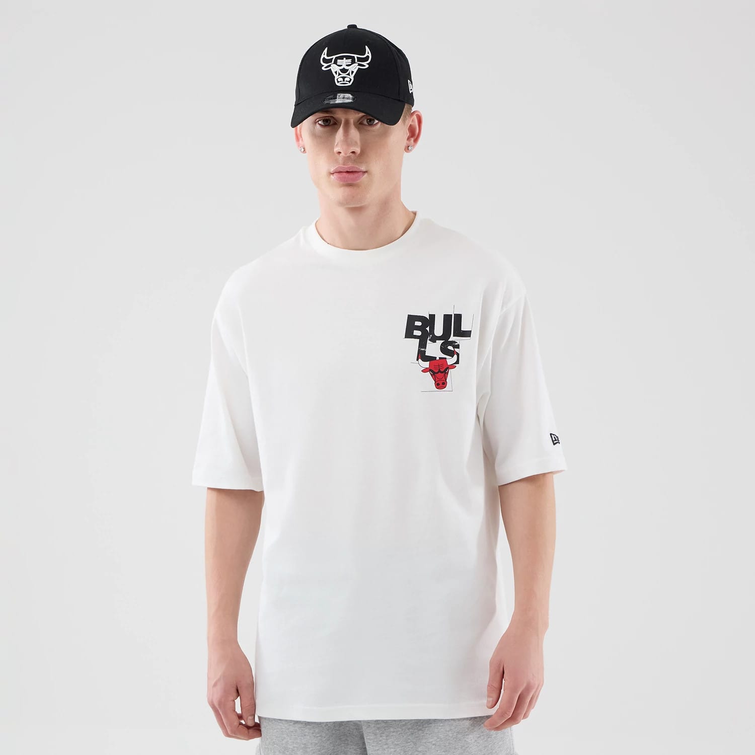 Chicago Bulls NBA Player Graphic White Oversized T-Shirt-kentox