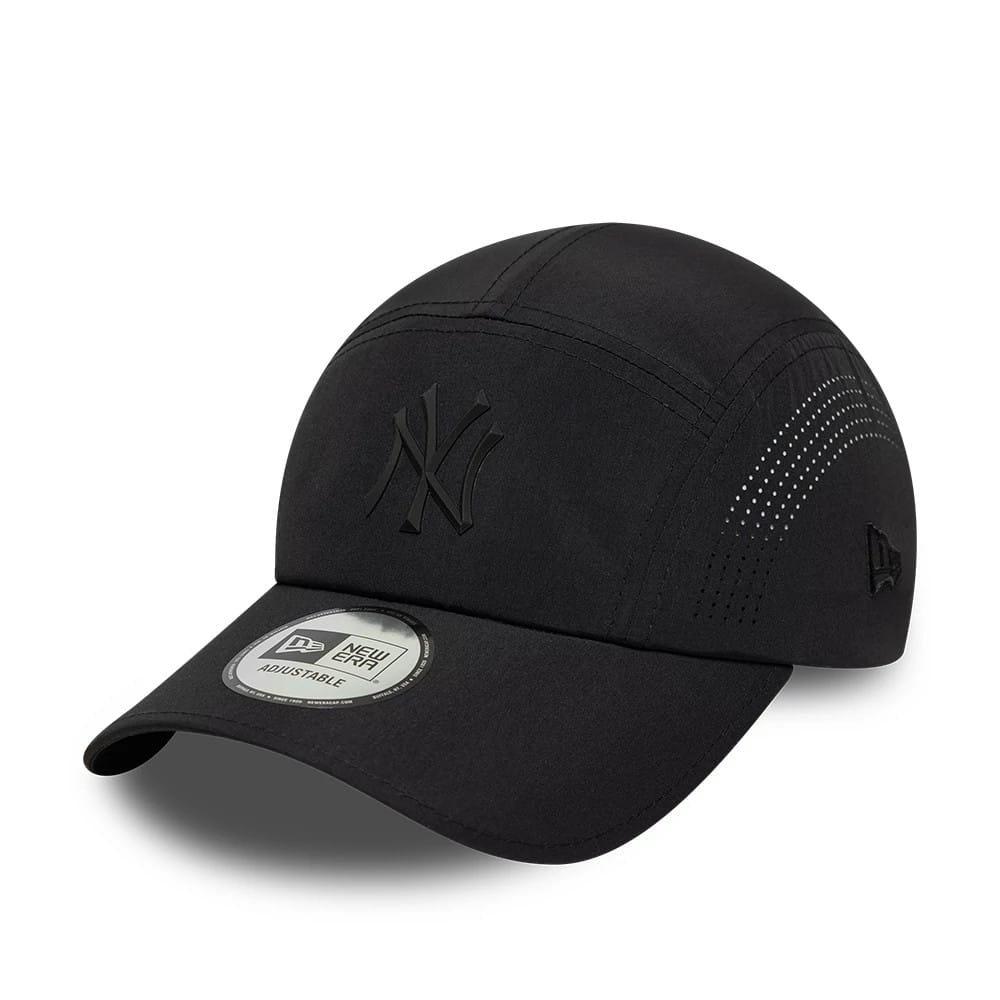 New York Yankees MLB Tech Midi Black Runner Adjustable Cap-kentox