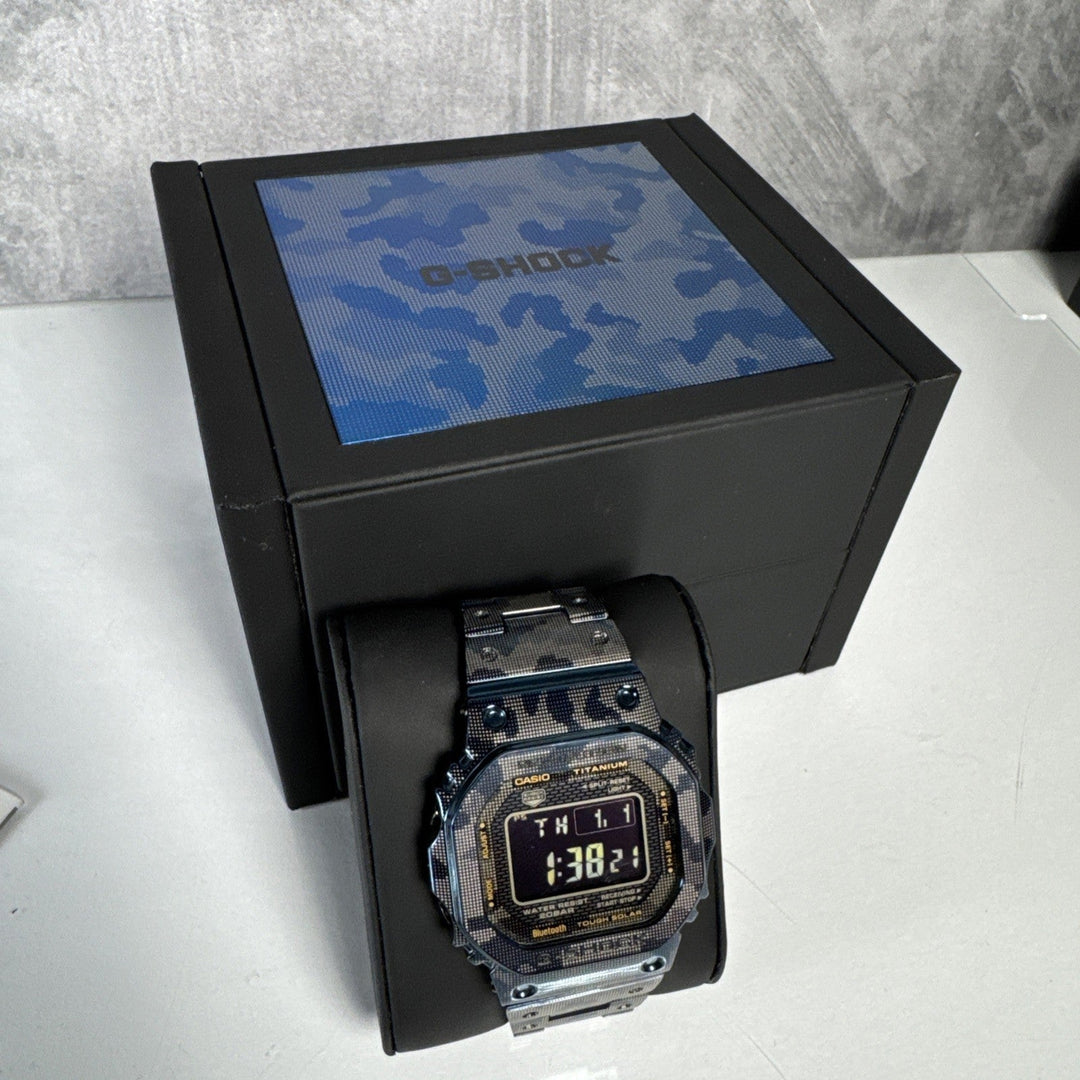 USED Casio G-SHOCK FULL METAL TITANIUM Blue Camo LE Watch GMWB5000TCF-2
